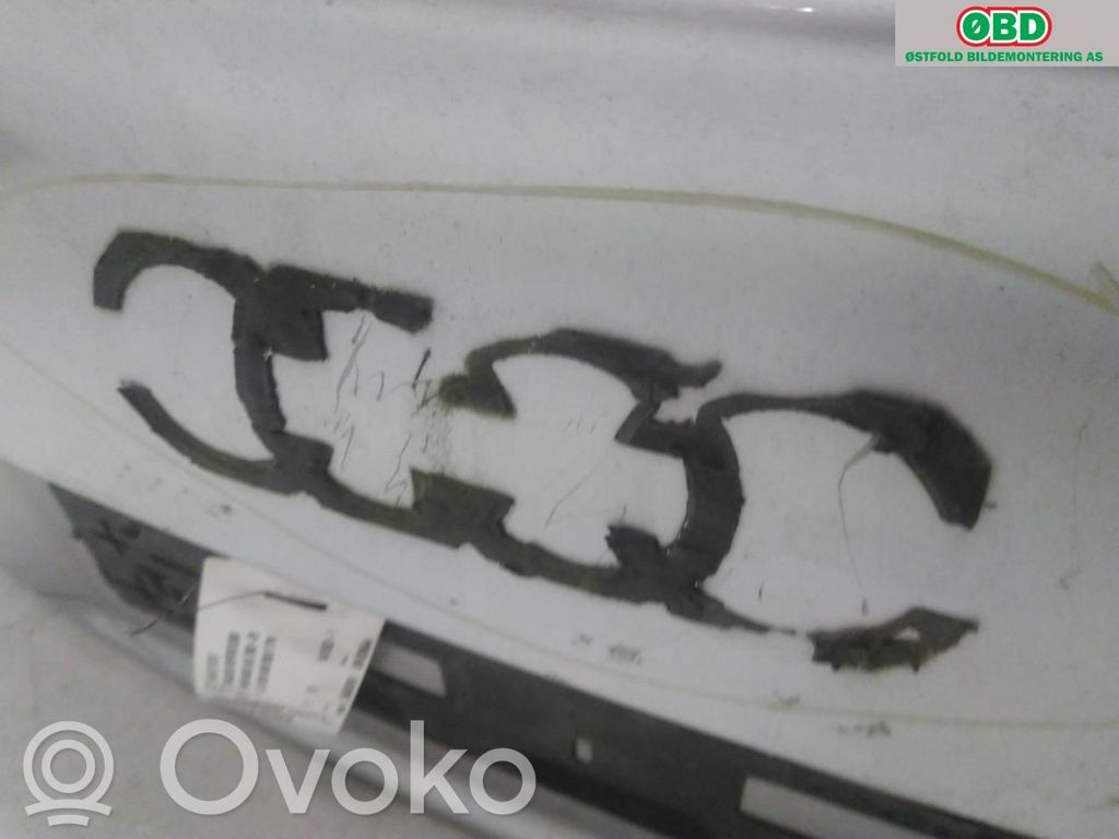 Audi A8 S8 D3 4E Galinis dangtis (bagažinės) 