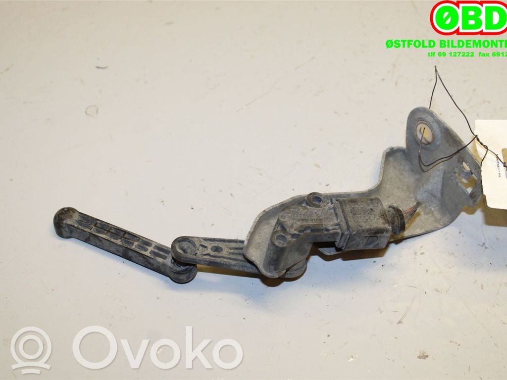 Air suspension front height level sensor