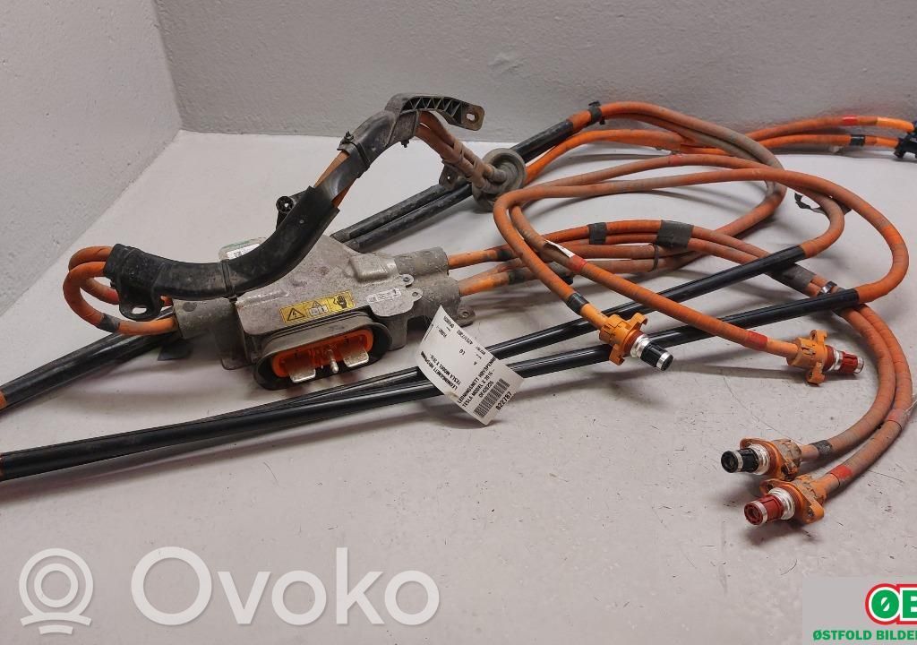High voltage cable