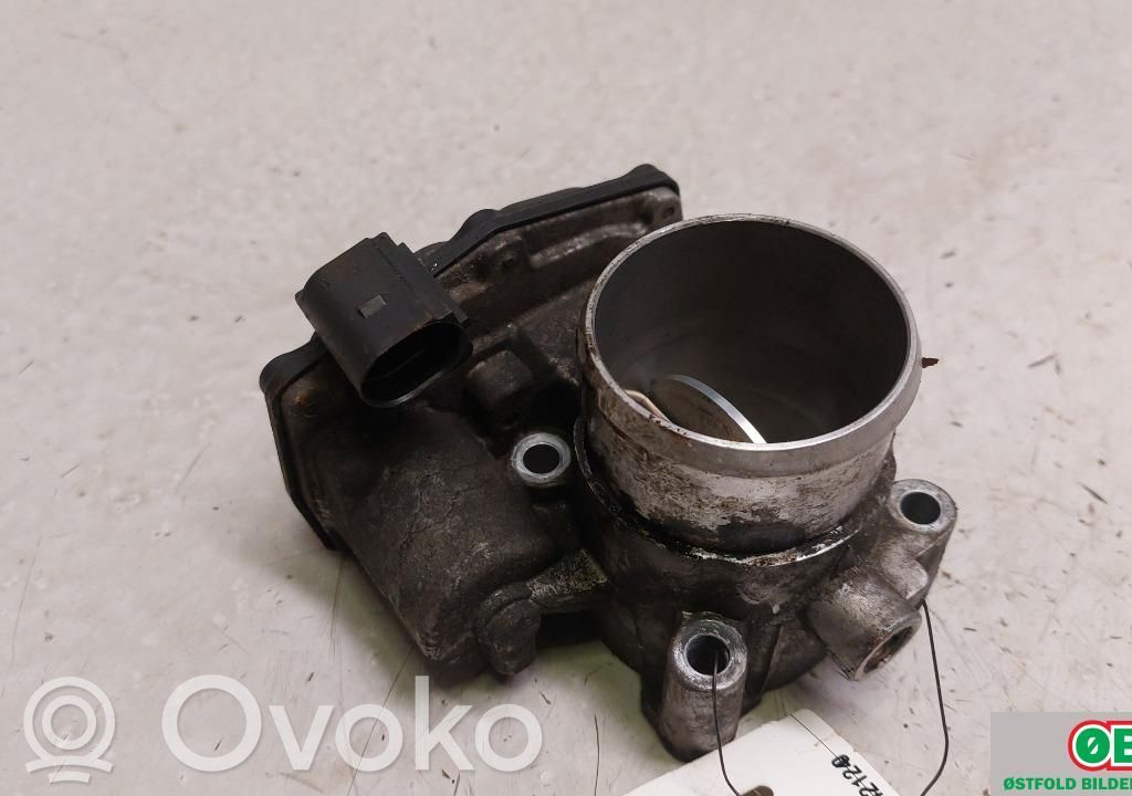 Drosele   2490490,GK2Q9F991AA,GK2Q9F991AA,2490490,GK2Q9F991AA