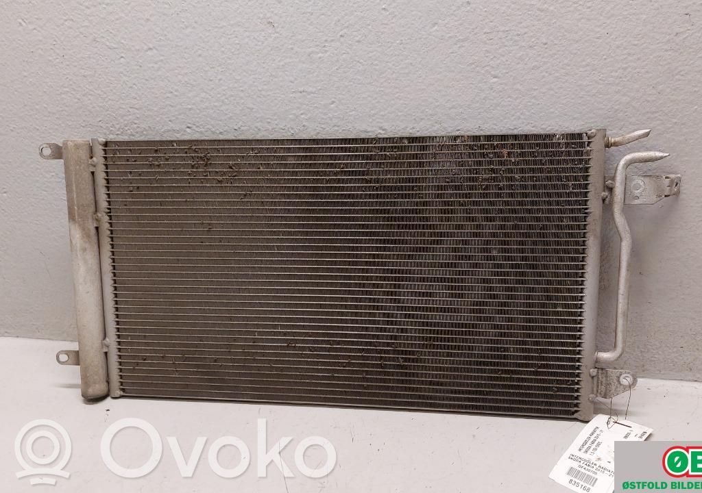 Skoda Fabia Mk3 (NJ) Radiador intercooler 