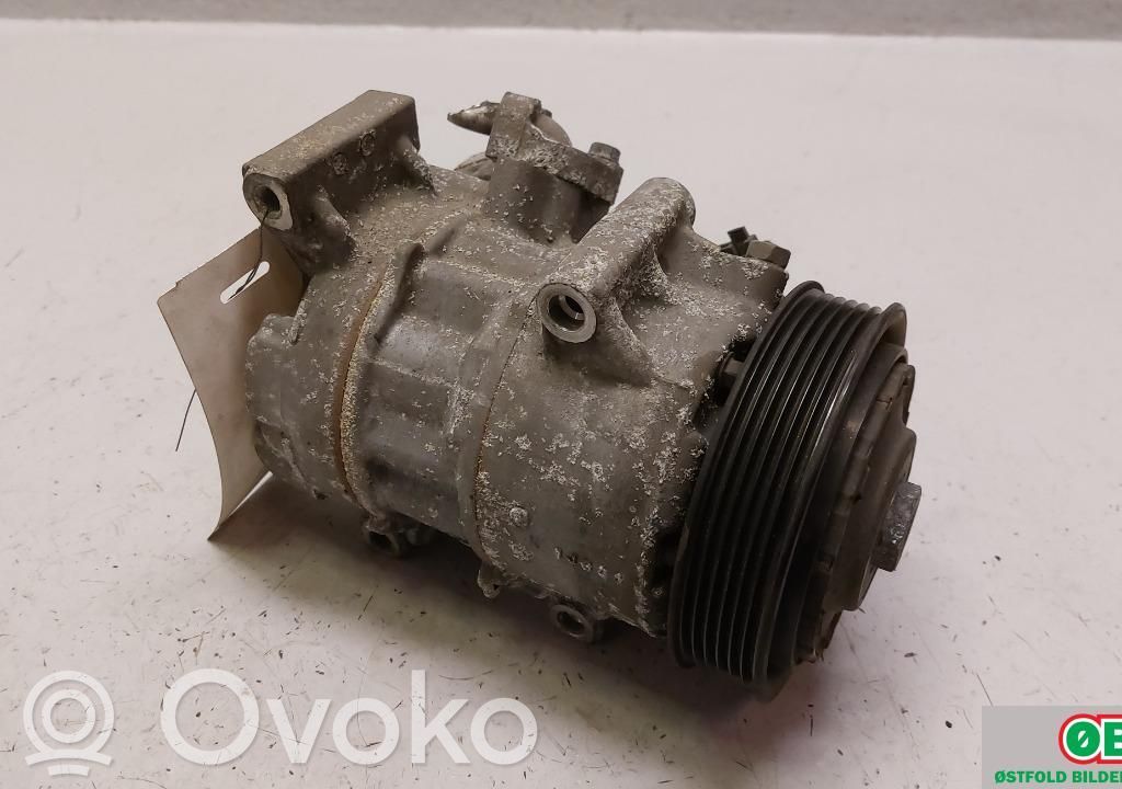 Toyota RAV 4 (XA40) Kompresor / Sprężarka klimatyzacji A/C 