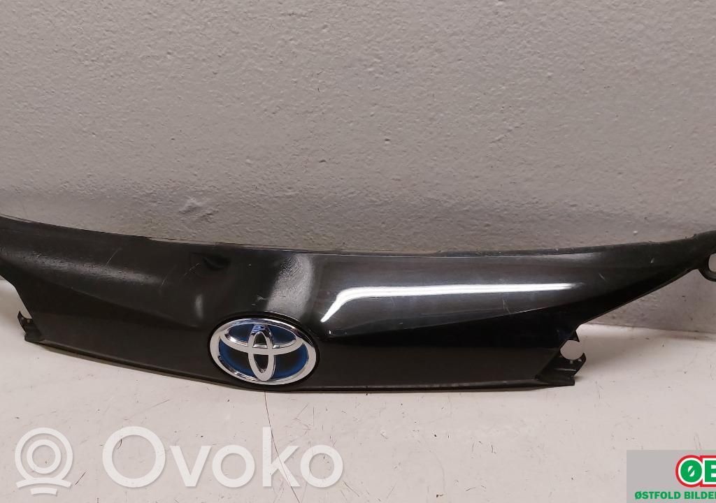 Toyota RAV 4 (XA40) Altra parte esteriore 