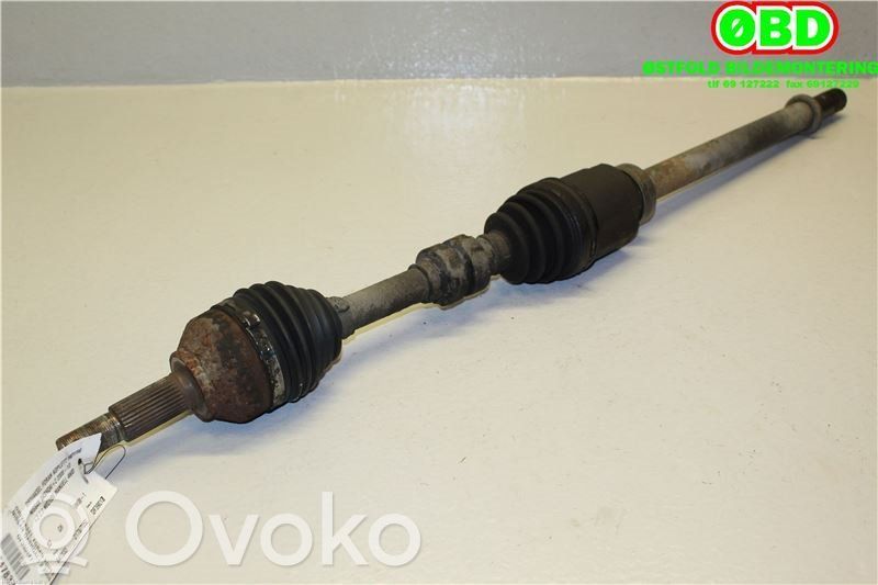 Nissan Qashqai Półoś przednia 