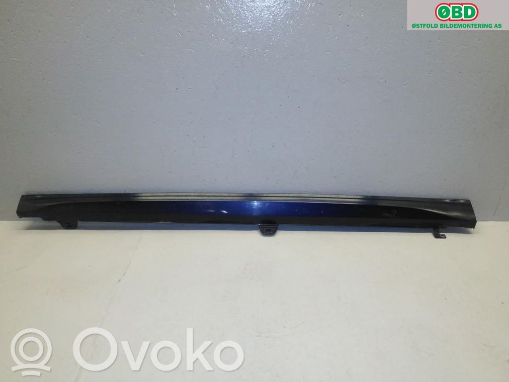 Volkswagen Up Listón 