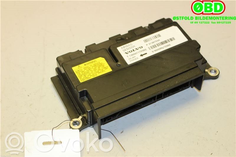 Volvo V40 Airbag control unit/module 