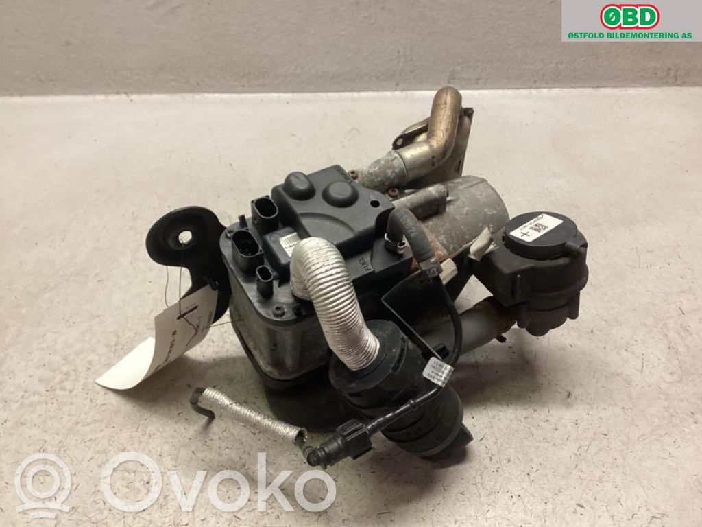 Volkswagen Golf VII Podgrzewacz paliwa 