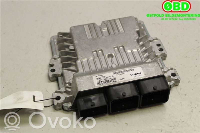 Volvo V50 Engine control unit/module ECU 
