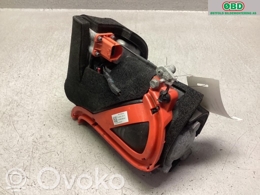 Tesla Model 3 Air conditioning (A/C) compressor (pump) 
