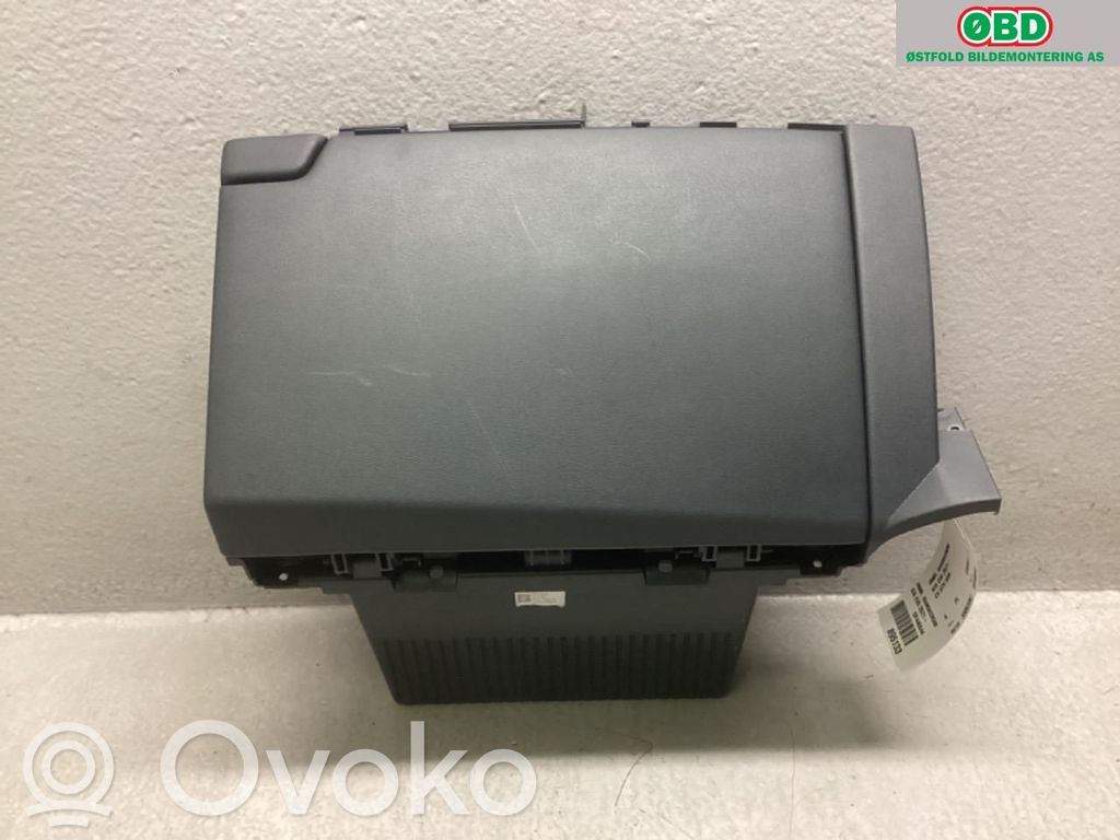 KIA EV6 Handschuhfach 