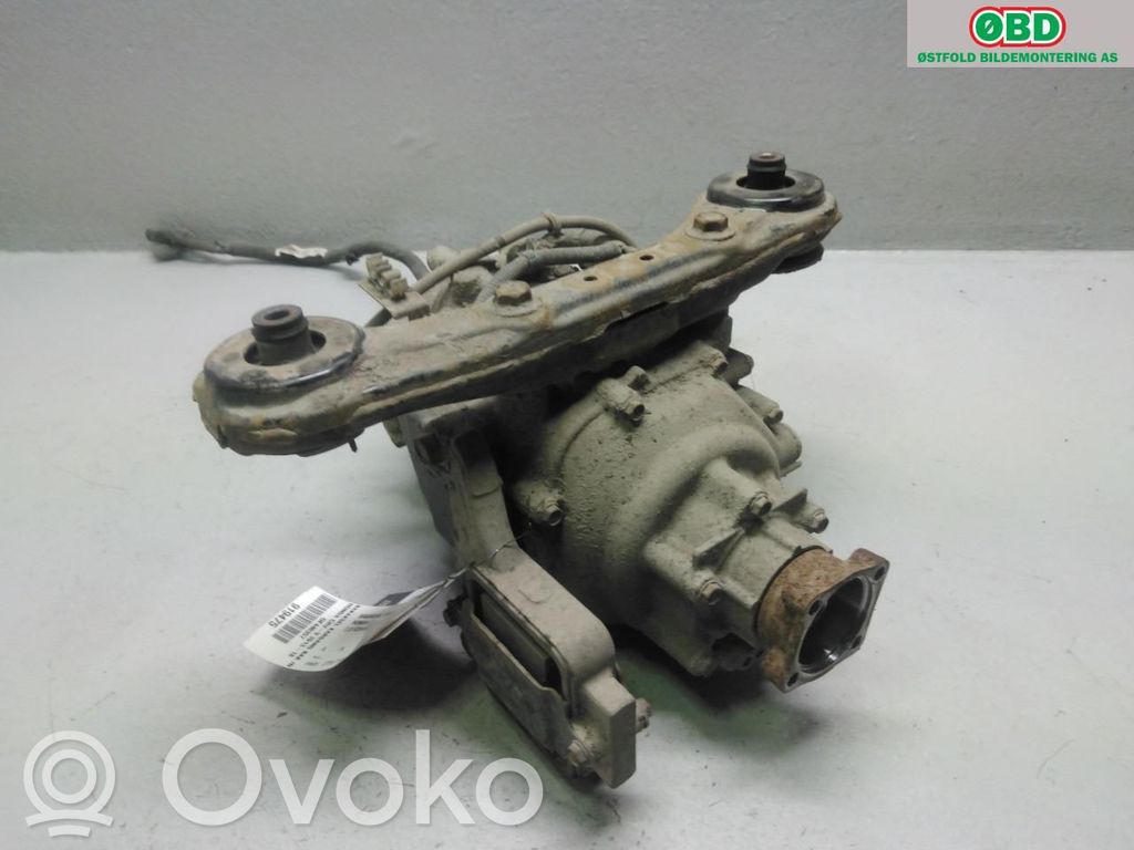 Honda CR-V Belka osi tylnej 