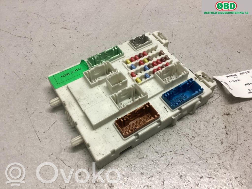 Volvo V40 Central body control module 