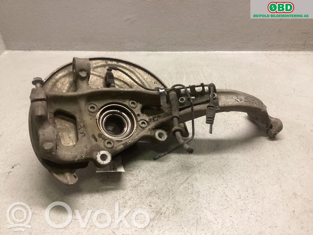 Audi A4 S4 B9 Fuso a snodo con mozzo ruota anteriore