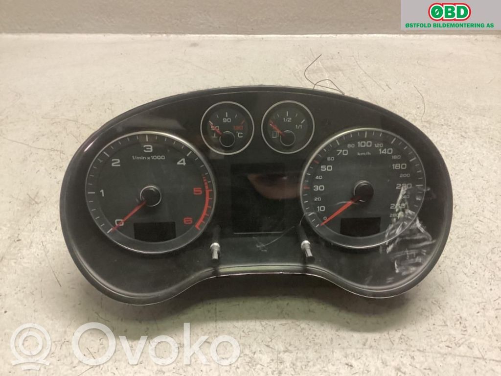 Audi A3 S3 8P Tachimetro (quadro strumenti) 