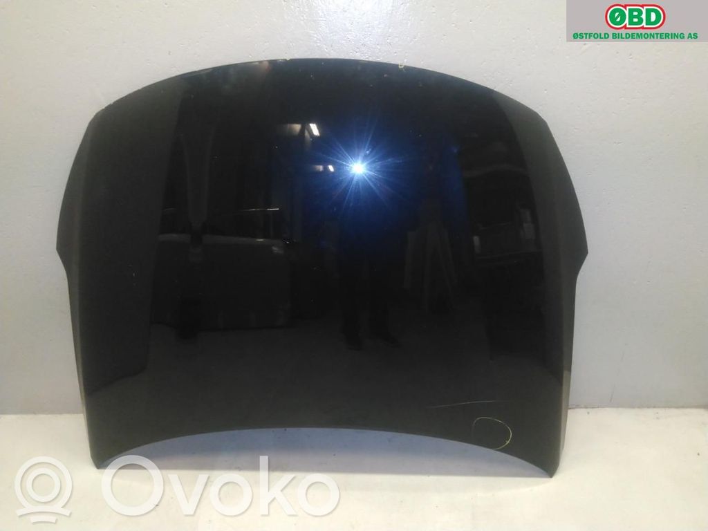 KIA Optima Konepelti 