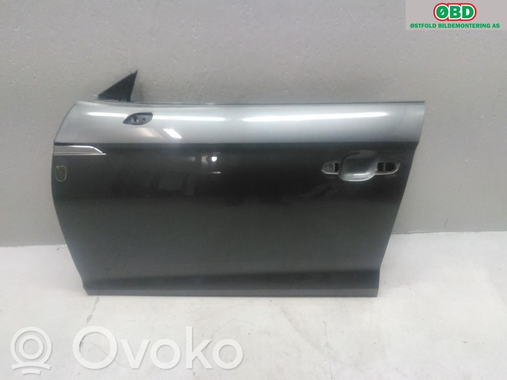 Puerta delantera   8W8831051D,8W8831051F,8W8831051D,8W8831051F