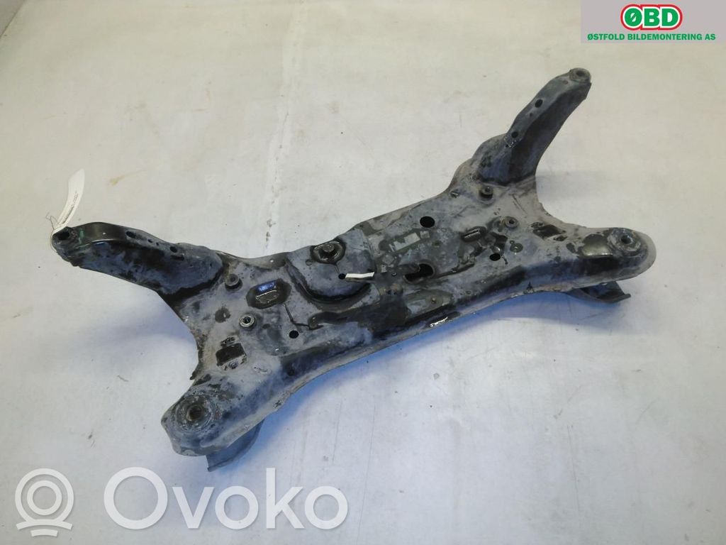Ford Transit Priekinis traversas 