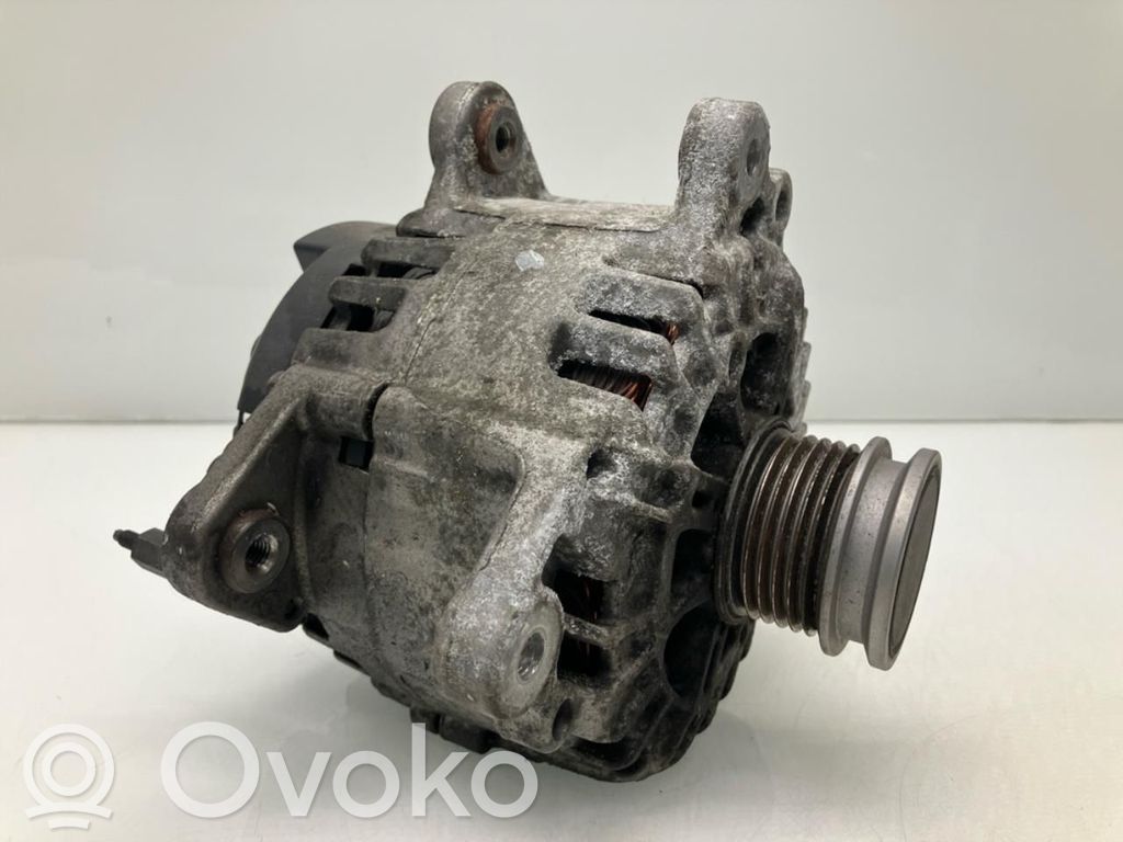 Volkswagen Golf VII Alternator 