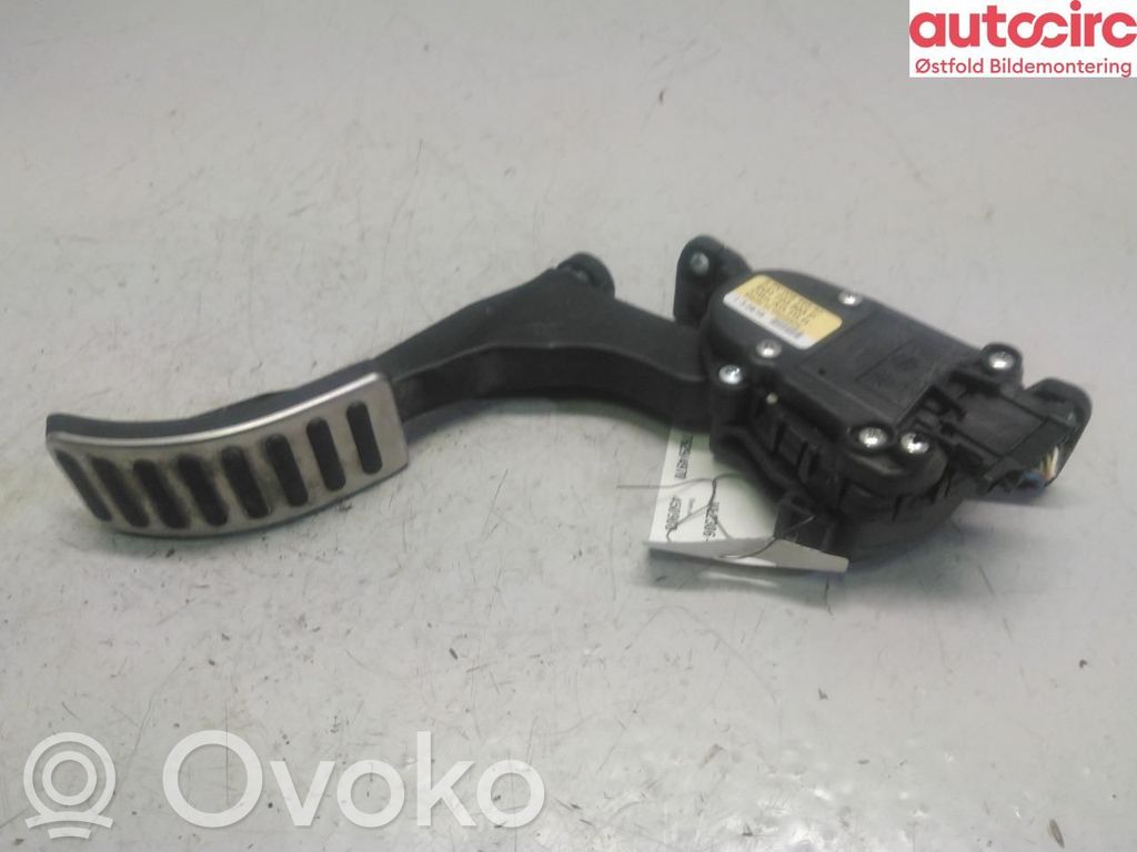 Volkswagen Amarok Pedał gazu / przyspieszenia 