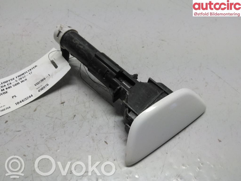 Mazda CX-5 Dysza spryskiwacza lampy przedniej 