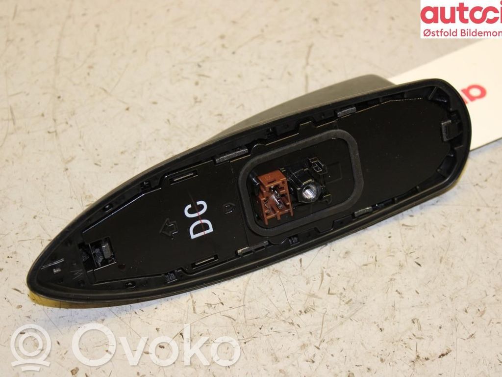 Toyota bZ4X Antenna GPS