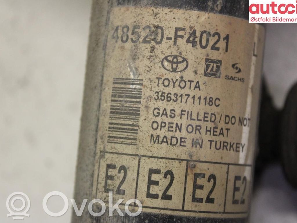 Toyota C-HR I Stoßdämpfer Federbein 