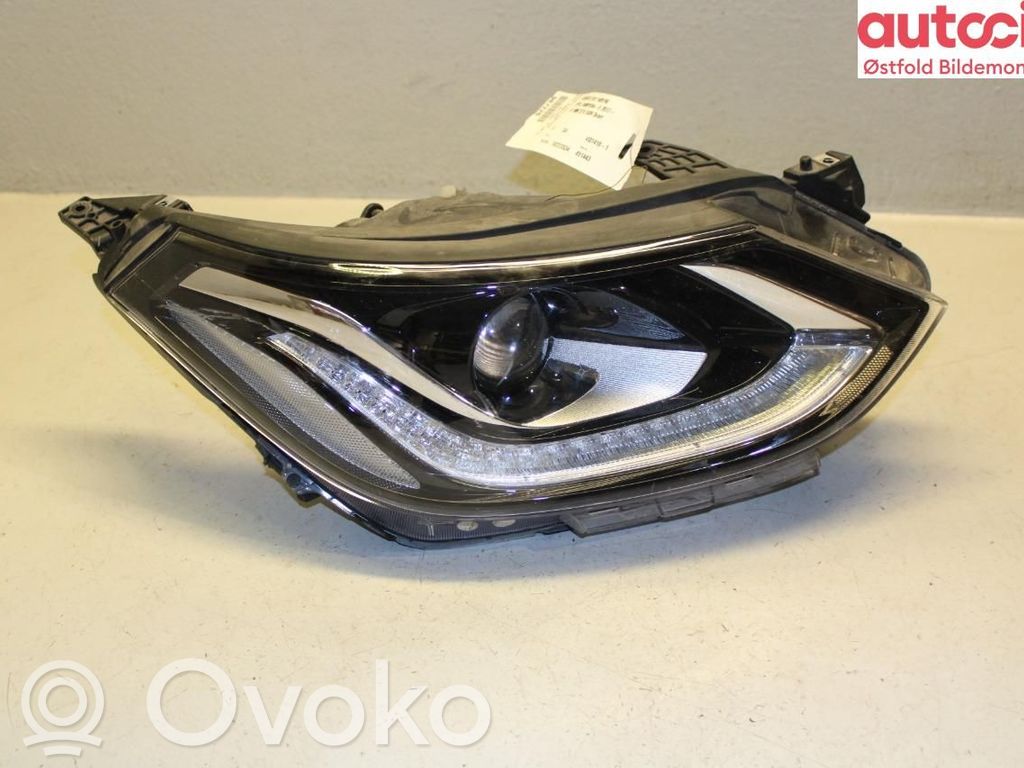 Opel Ampera- E Headlight/headlamp 