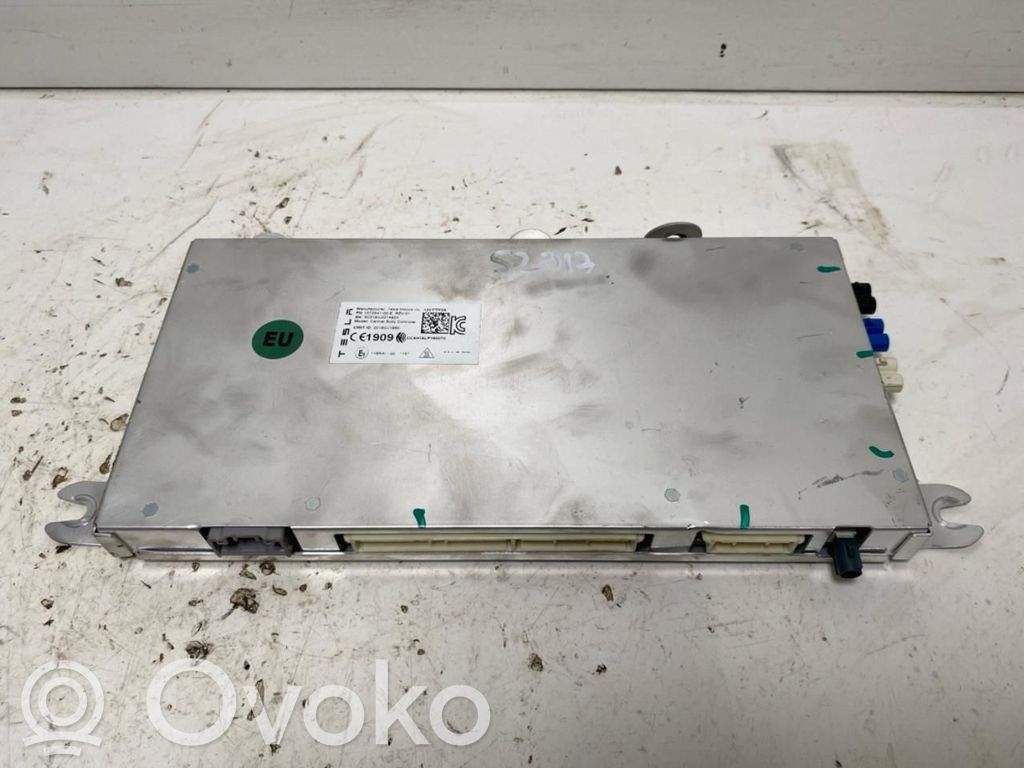 Tesla Model X Korin keskiosan ohjainlaite 