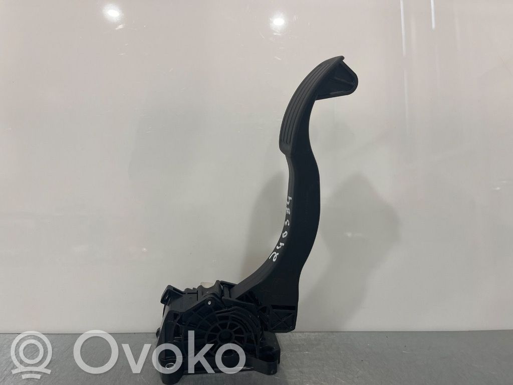 Peugeot Traveller Accelerator throttle pedal 