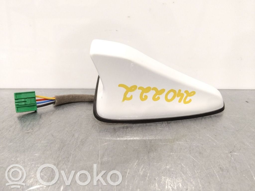 Antena GPS   96210P2400SWP,96210P2400SWP
