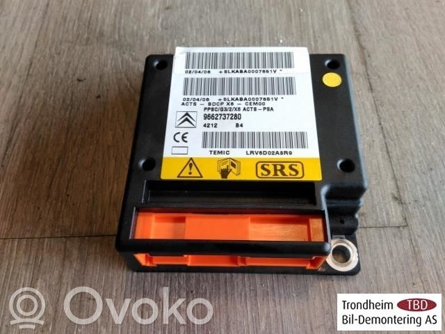 Unidad de control/módulo del ABS   9662737280,8216QZ,8216QZ,9662737280