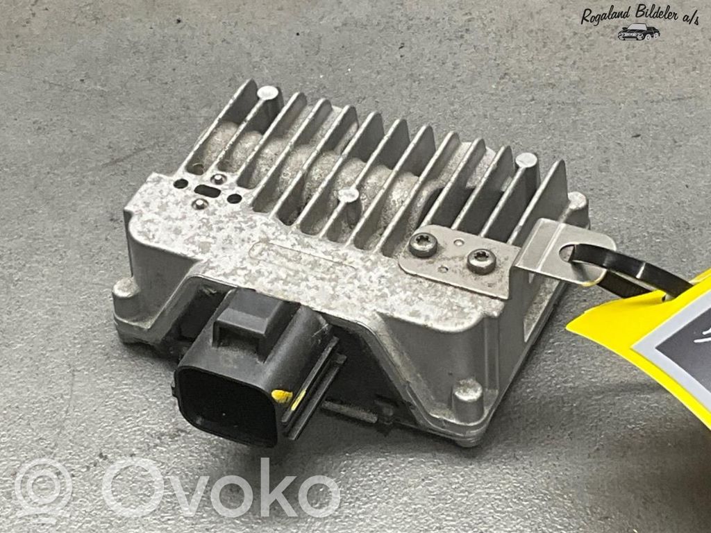 Jaguar F-Type Sterownik / Moduł pompy wtryskowej 