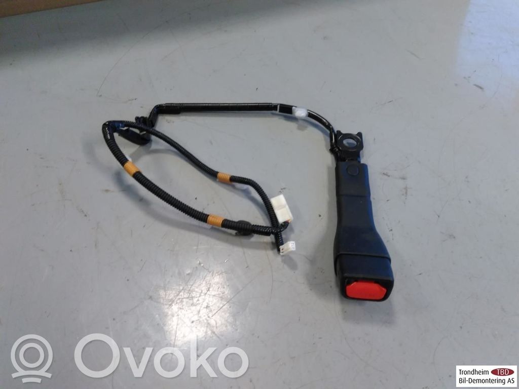 Klamra przedniego pasa bezpieczeństwa   7323053410C0,7323053410C0,7323053410C0