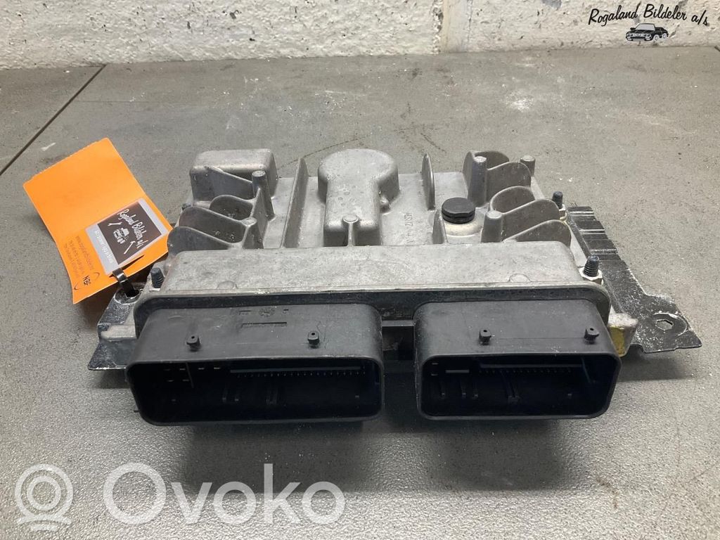 Engine control unit/module ECU   55579719,55596662,55596662,55579719,55596662