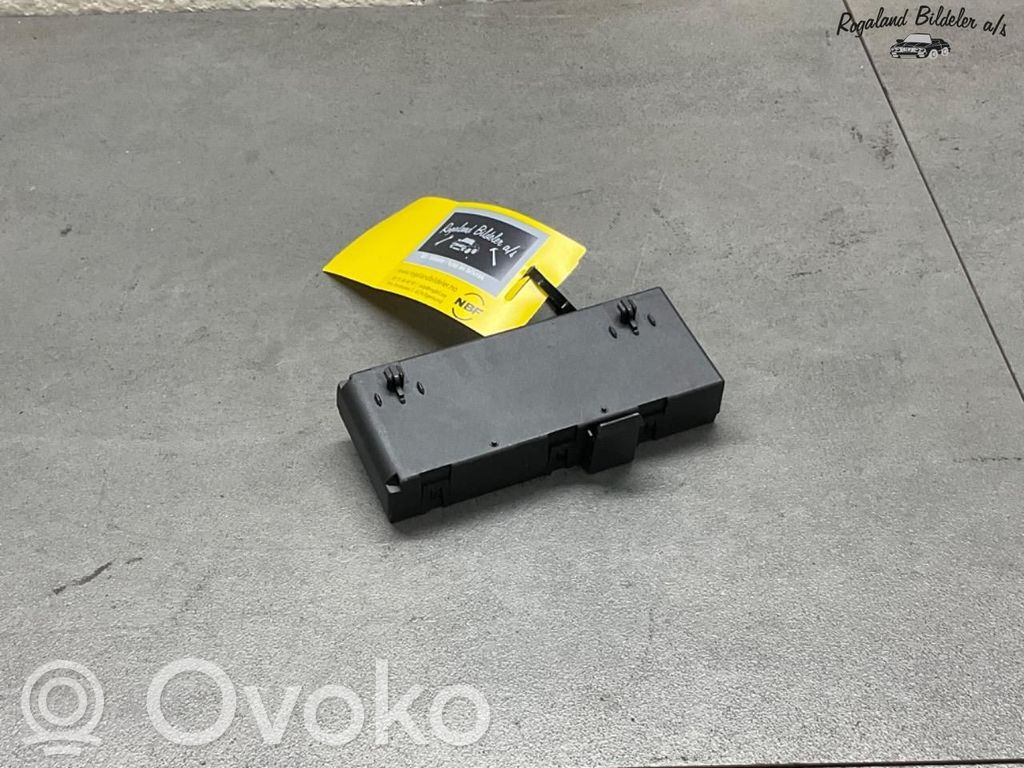 Tailgate/trunk control unit/module   61355A74B11,61355A74B11,61355A74B11,61355A53D08,61355A74B11