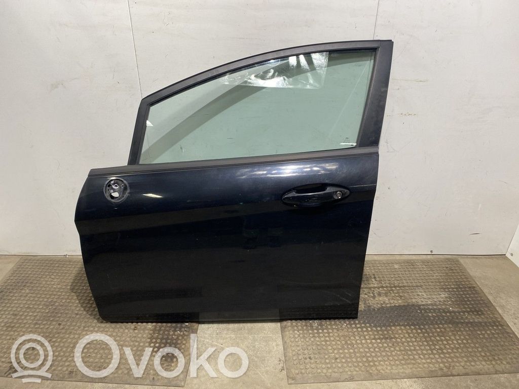 Ford Fiesta Puerta delantera 