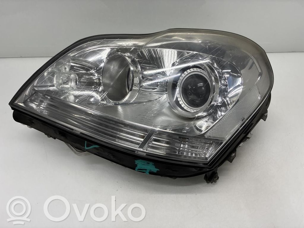 Mercedes-Benz GL X164 Phare frontale
