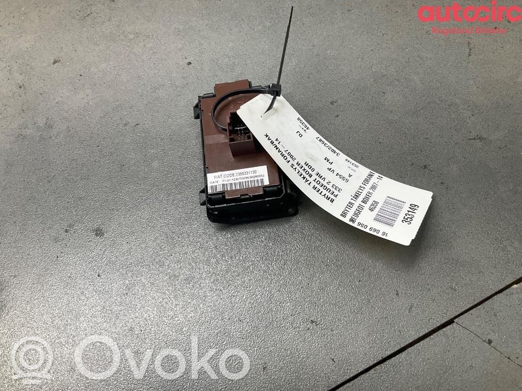 Peugeot Boxer Fog light switch 