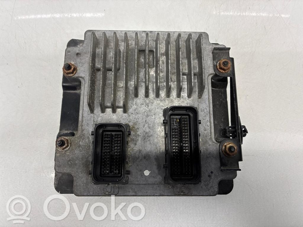Engine control unit/module ECU   12679199,12636386,12636386,12679199