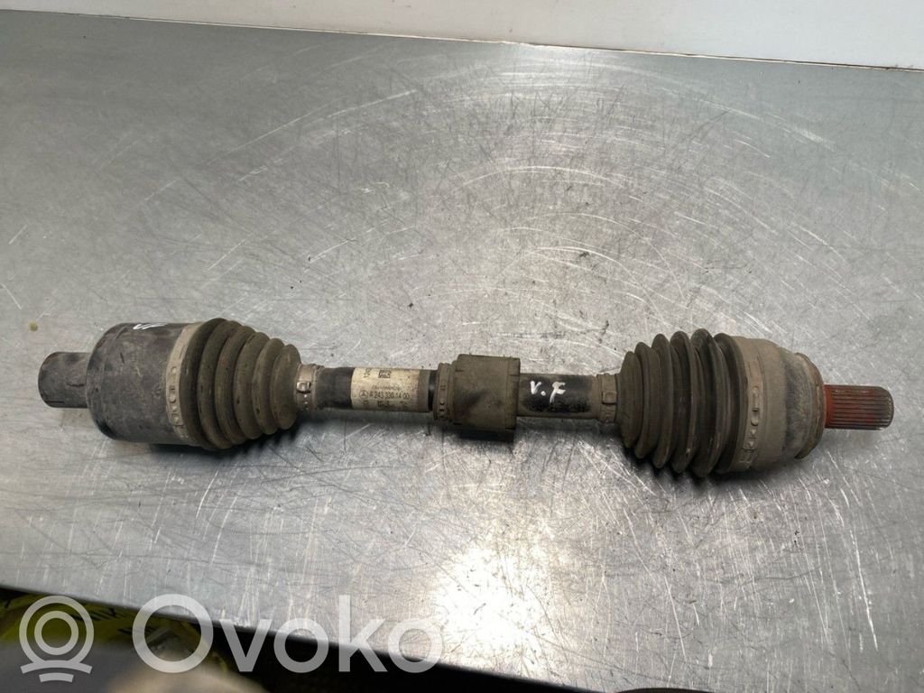 Mercedes-Benz EQA Planetară față 