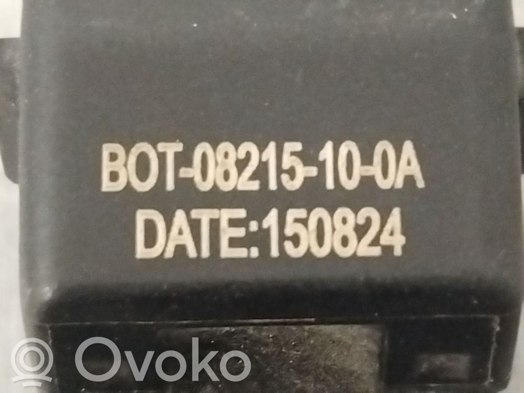 Suzuki Vitara (LY) Interruptor del sensor de aparcamiento (PDC) 