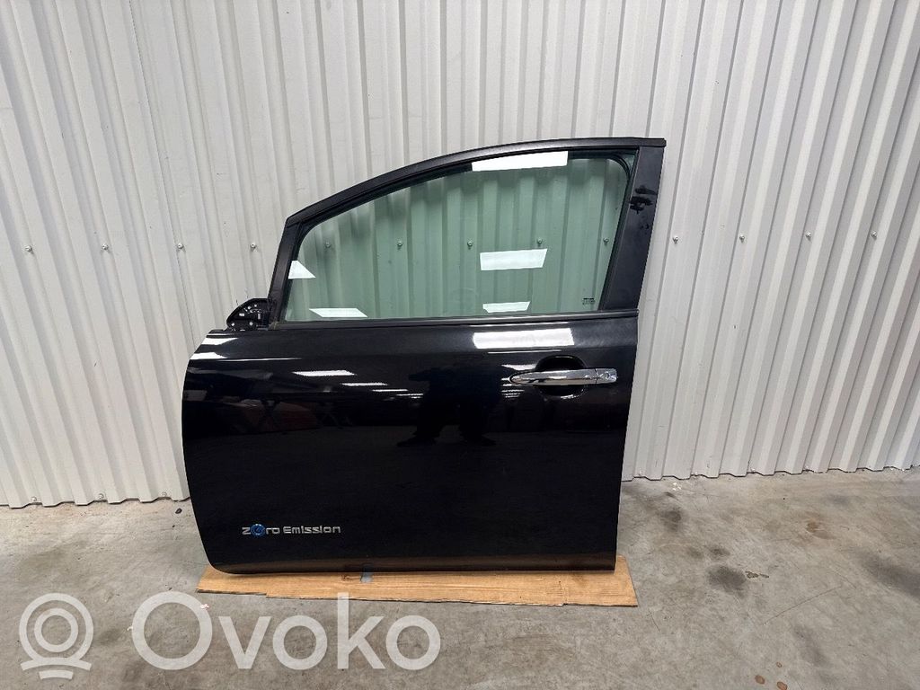 Nissan Leaf I (ZE0) Puerta delantera 
