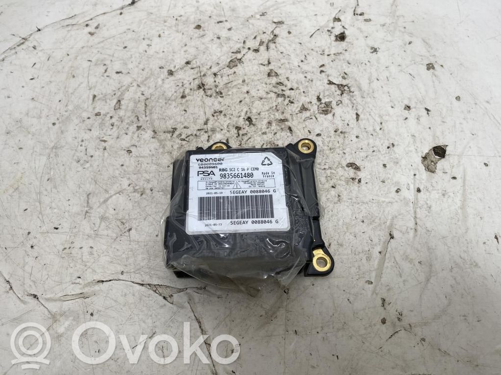 Opel Mokka B Sterownik / moduł ABS 