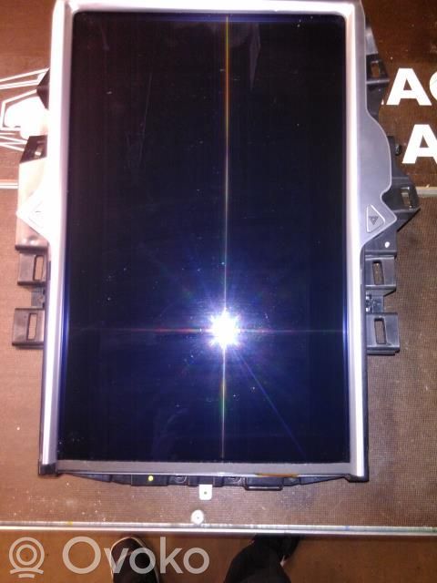 Tesla Model S Screen/display/small screen 
