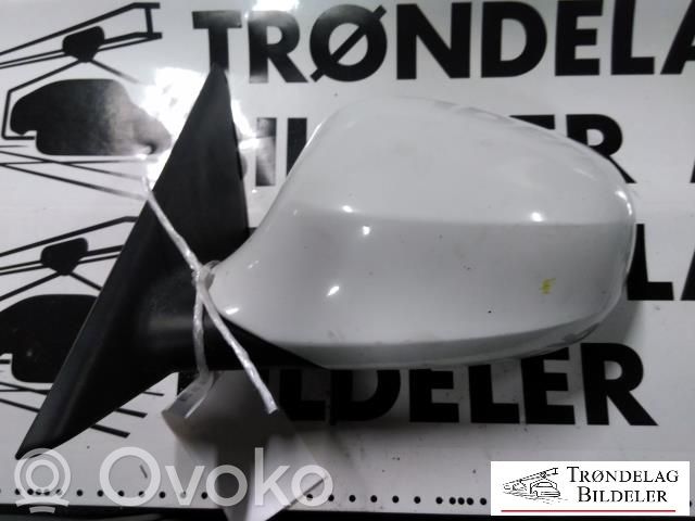 Front door electric wing mirror