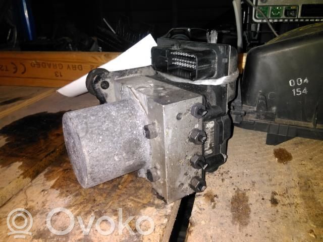 Audi A4 S4 B8 8K ABS Pump 