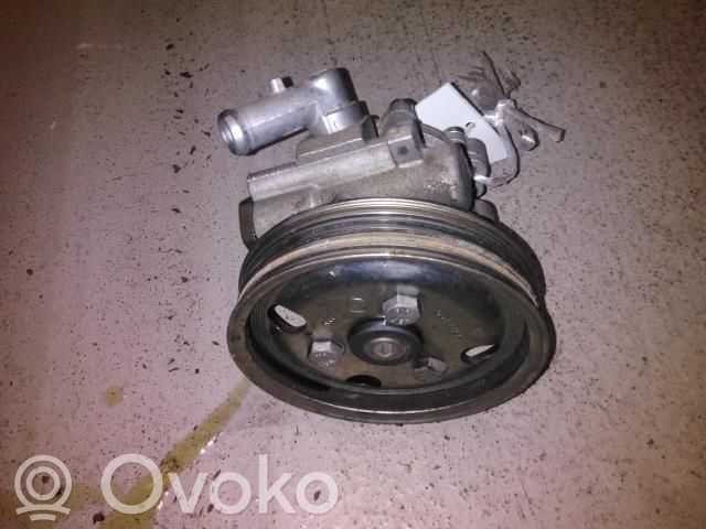 Opel Combo D Ohjaustehostimen pumppu 