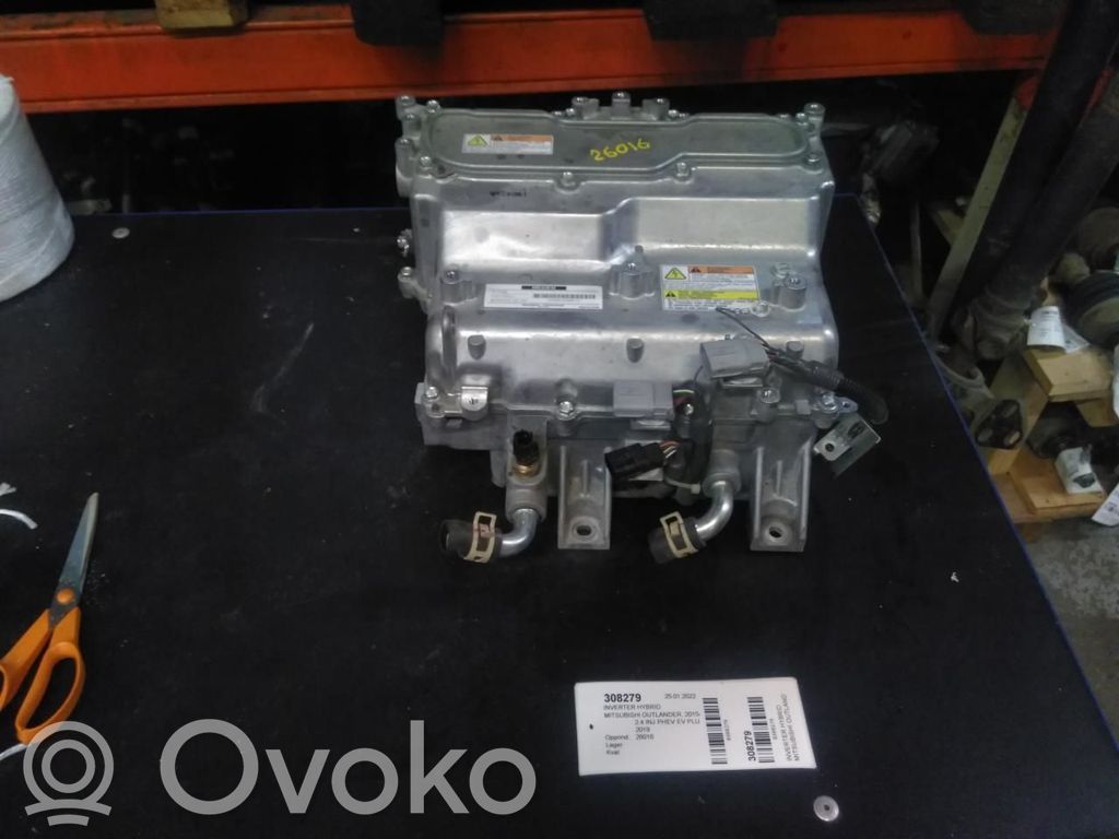Mitsubishi Outlander Falownik / Przetwornica napięcia 