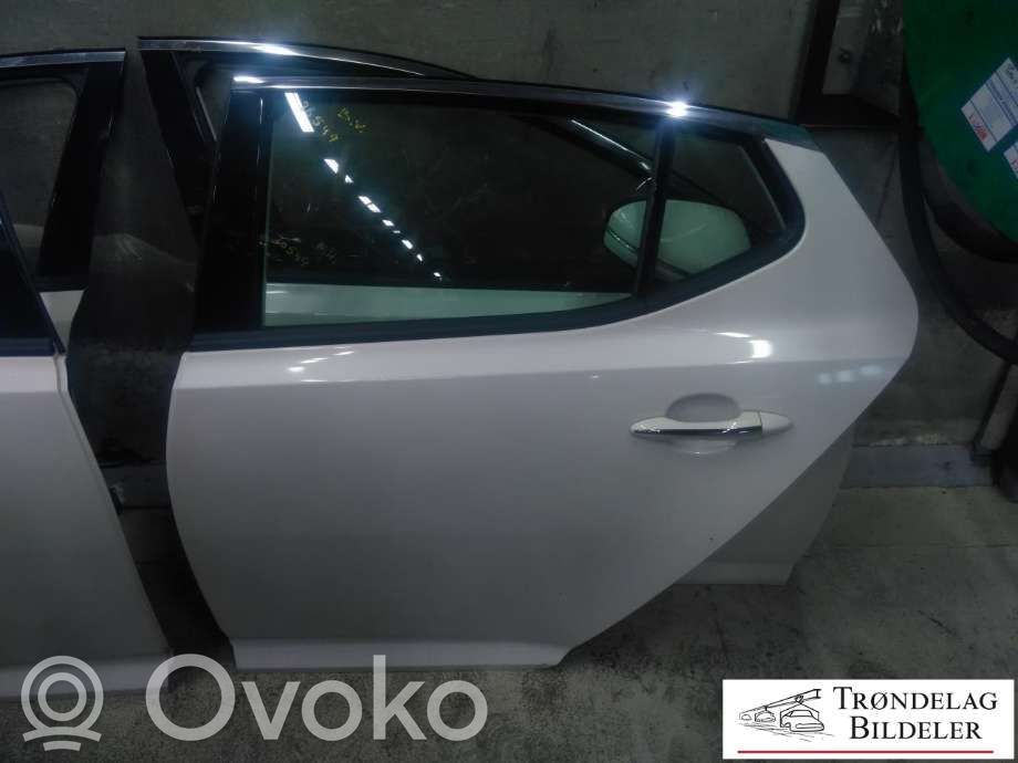 KIA Optima Puerta trasera 