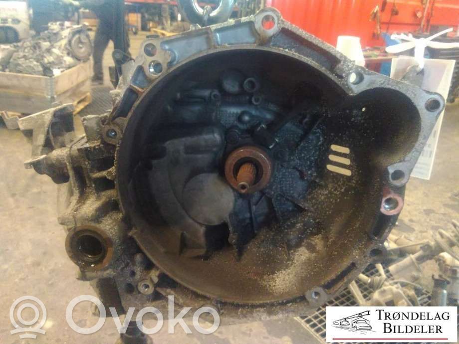Manual 6 speed gearbox